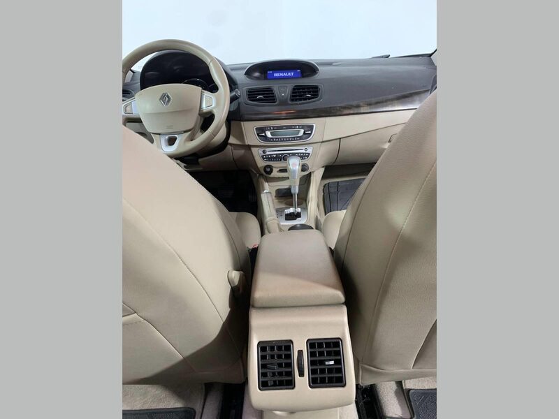 renault-fluence-1-90-460502-3417856.jpeg