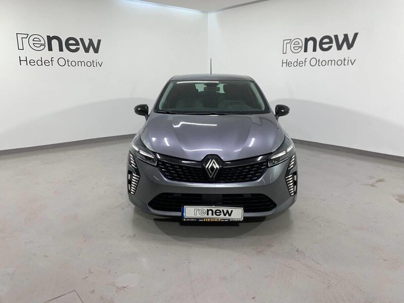 renault-clio-1-90-466361-3456324.jpeg