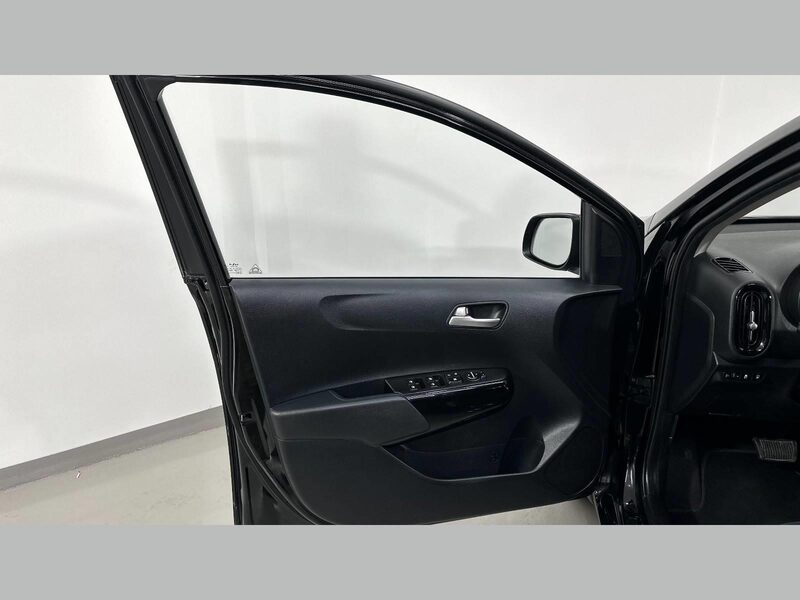 kia-picanto-1-90-462472-3431313.jpeg