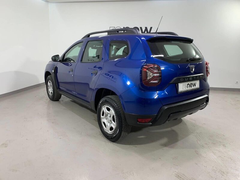 dacia-duster-1-90-467757-3465381.jpeg