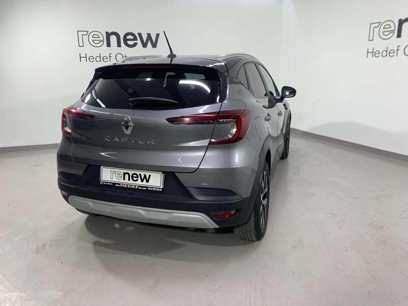 renault-captur-1-90-468625-3469807.jpeg