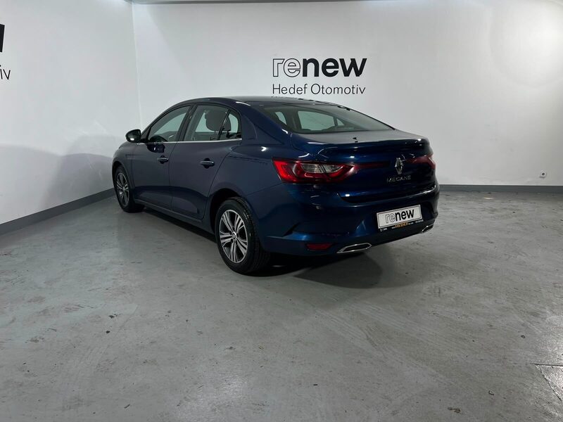 2023 Renault Megane