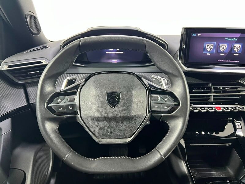 2023 Peugeot 2008