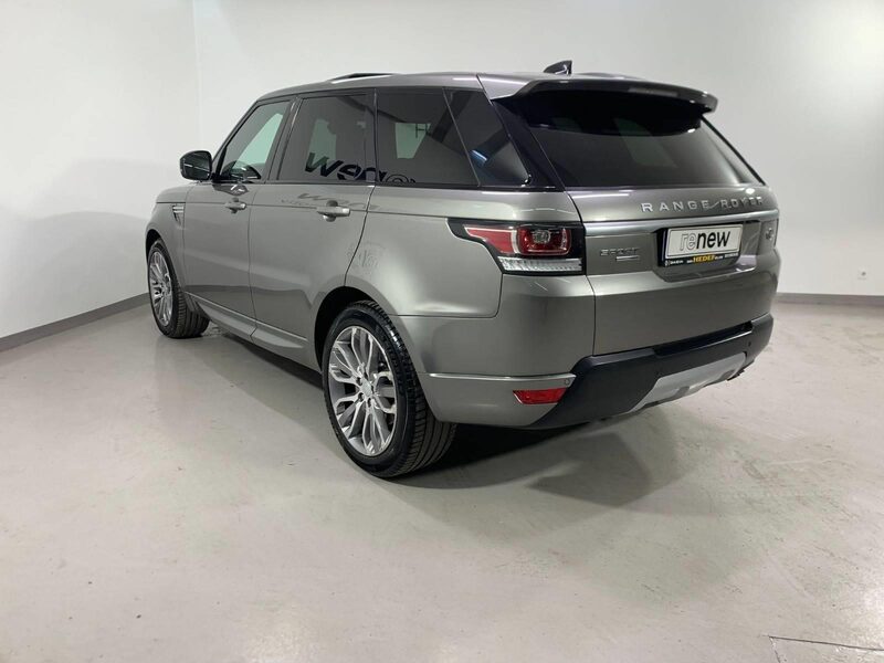 land-rover-range-rover-sport-1-90-468632-3470039.jpeg