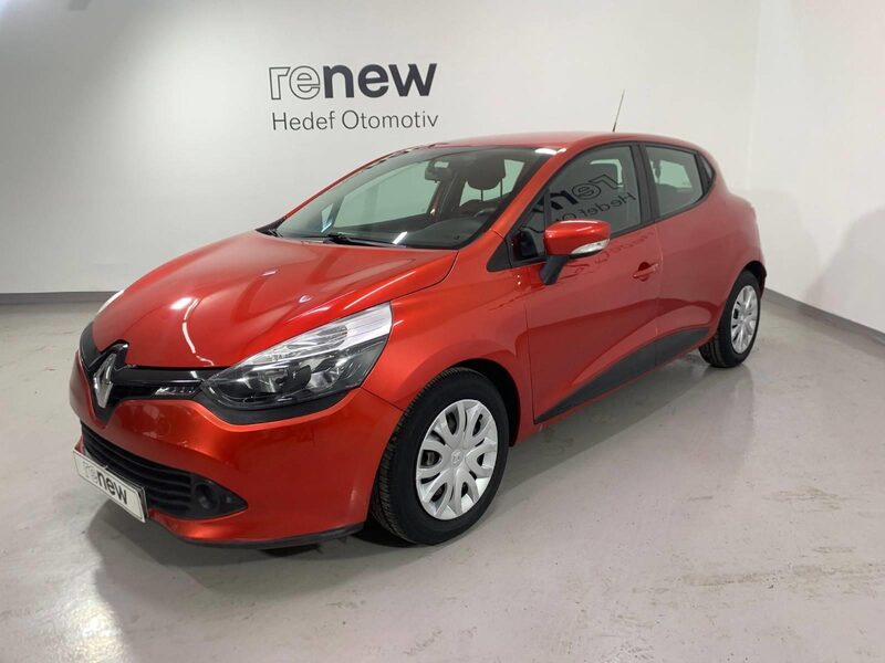 renault-clio-1-90-468181-3467587.jpeg