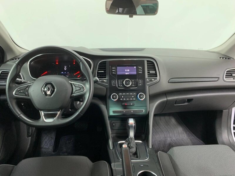 renault-megane-1-90-468307-3468163.jpeg