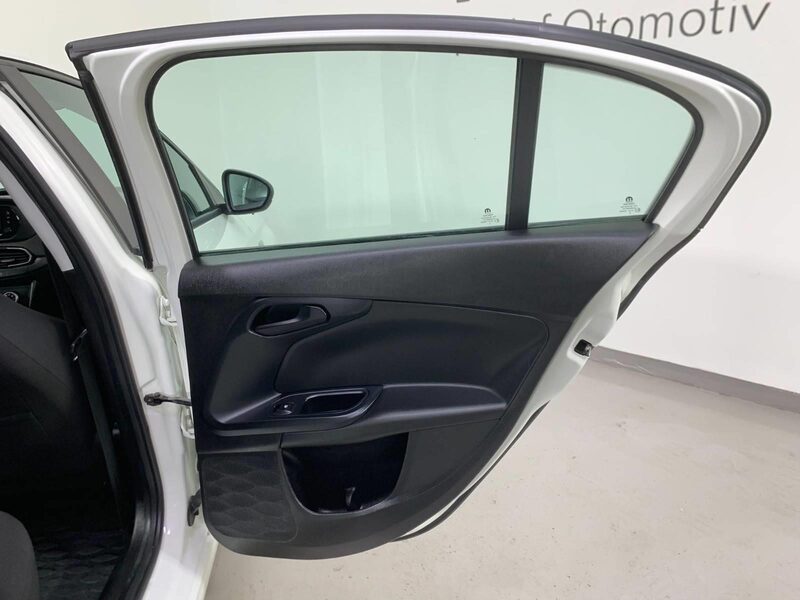 fiat-egea-1-90-467760-3465430.jpeg