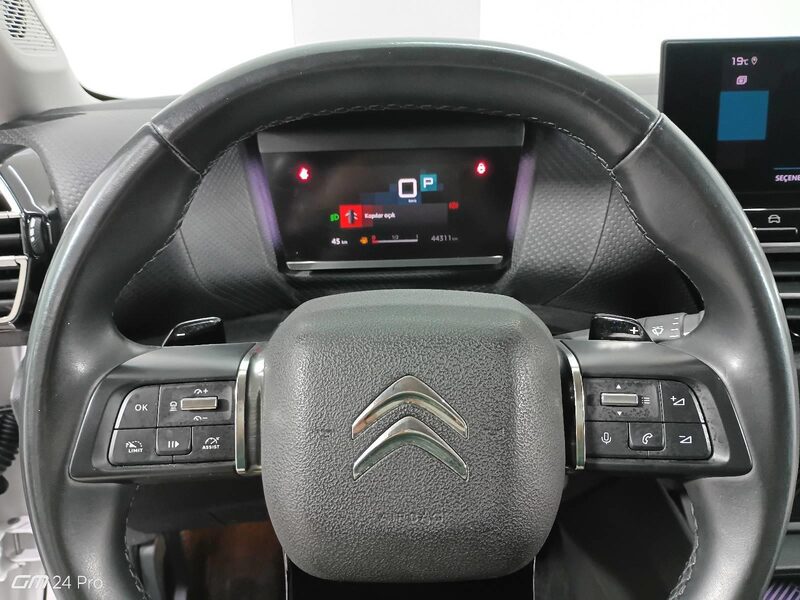 citroen-c4-1-90-462071-3429363.jpeg