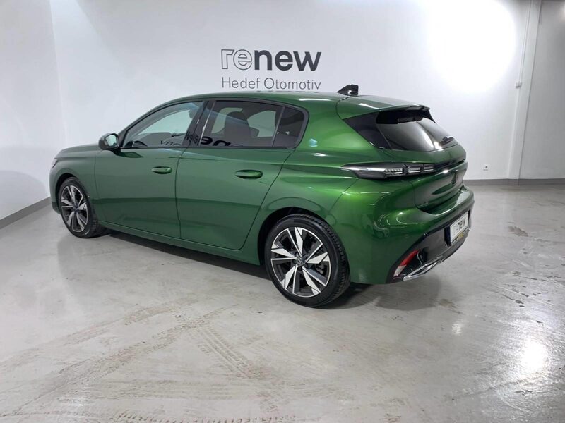 peugeot-308-1-90-456385-3395383.jpeg