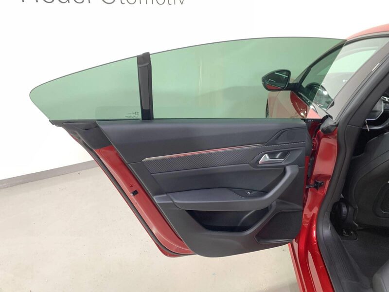 peugeot-508-1-90-470686-3483230.jpeg