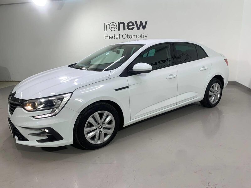 renault-megane-1-90-458763-3407256.jpeg