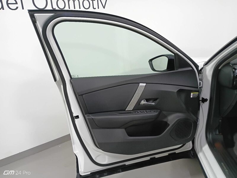 citroen-c4-1-90-462071-3429359.jpeg