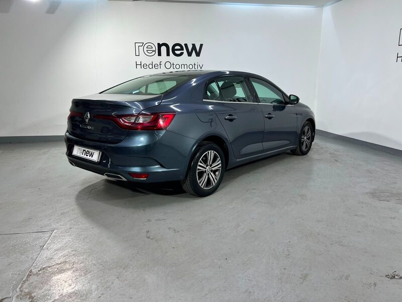 2023 Renault Megane