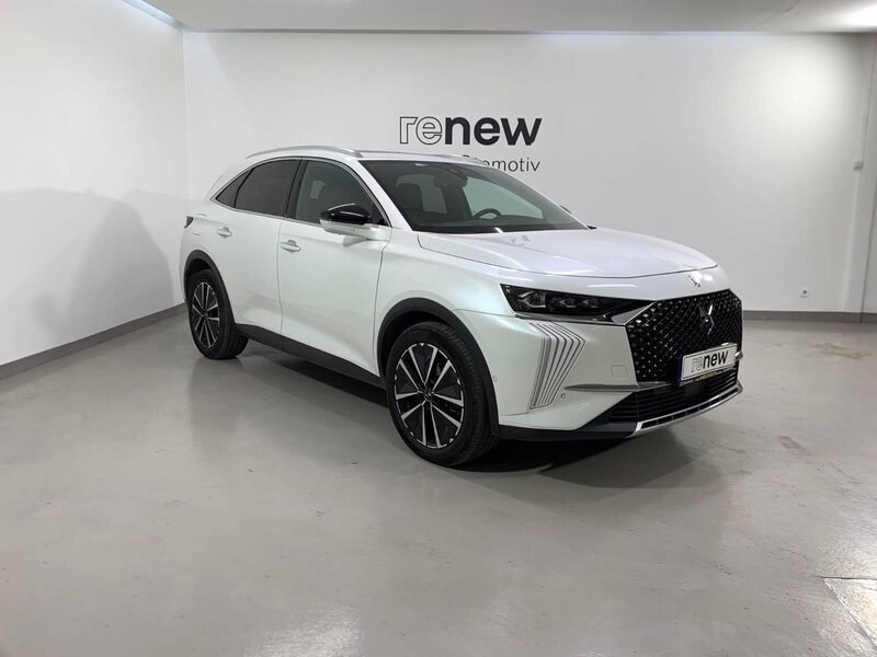 ds-automobiles-ds7-1-90-466435-3456820.jpeg