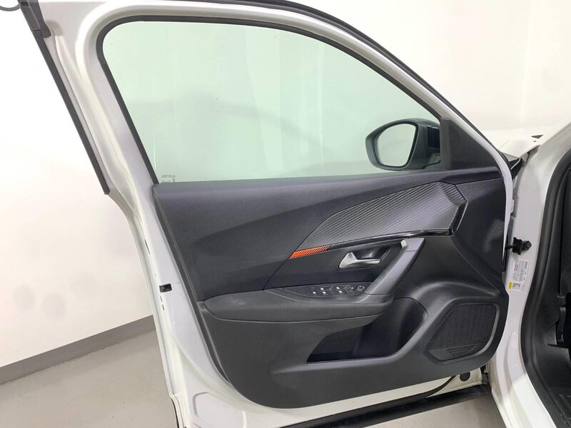 peugeot-2008-1-90-460499-3417777.jpeg