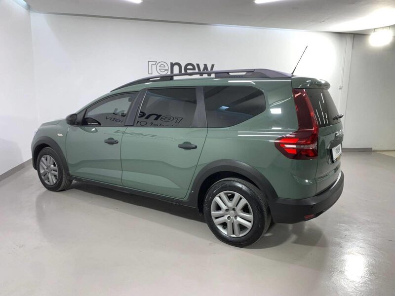 dacia-jogger-1-90-439107-3286599.jpeg