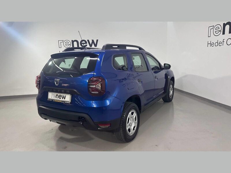 dacia-duster-1-90-462473-3431349.jpeg