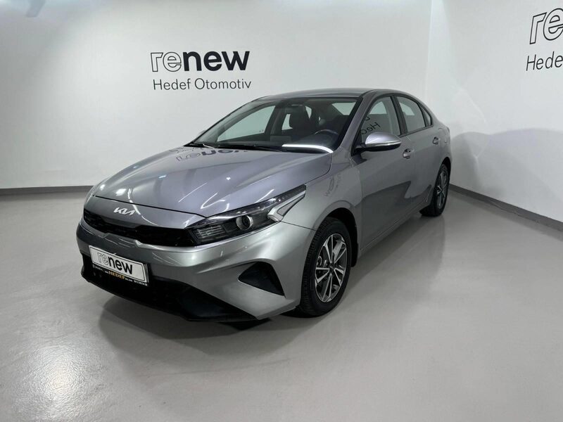 kia-cerato-1-90-461566-3426010.jpeg