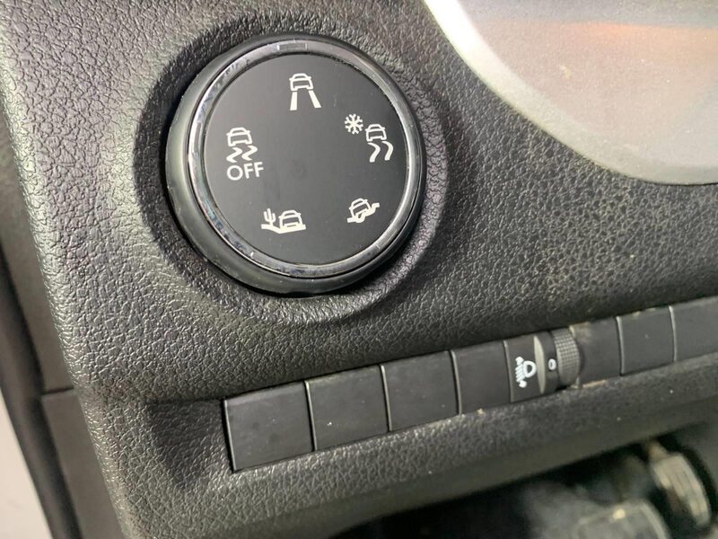 peugeot-expert-1-90-457672-3401548.jpeg