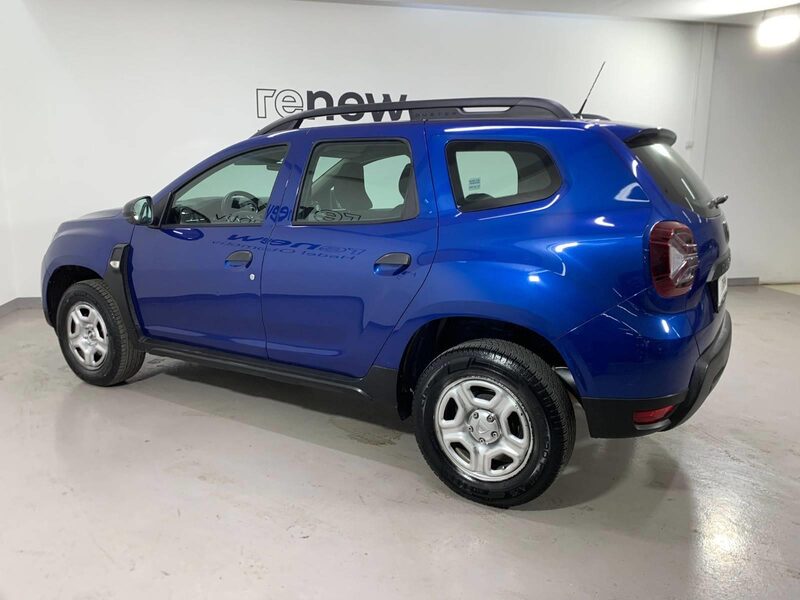 dacia-duster-1-90-467757-3465373.jpeg
