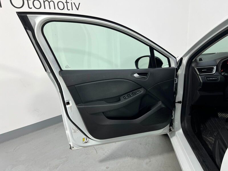 2023 Renault Clio
