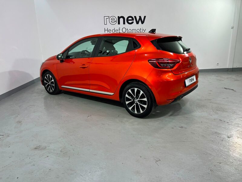 2023 Renault Clio