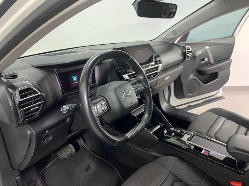 citroen-c4-1-90-463535-3438423.jpeg