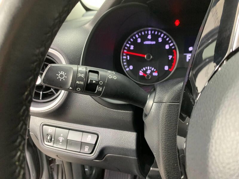 kia-cerato-1-90-467753-3465324.jpeg