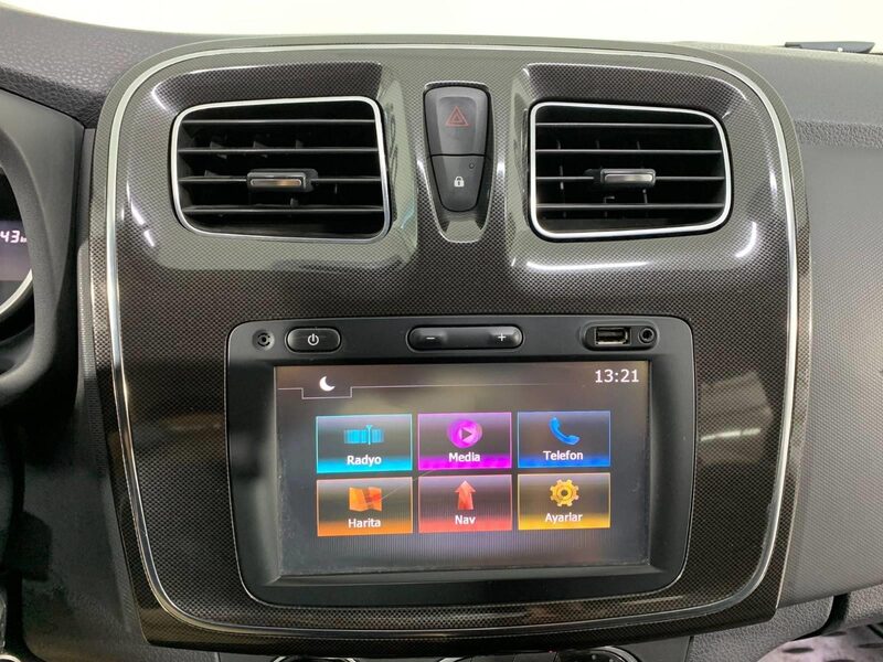 renault-symbol-1-90-455411-3388856.jpeg