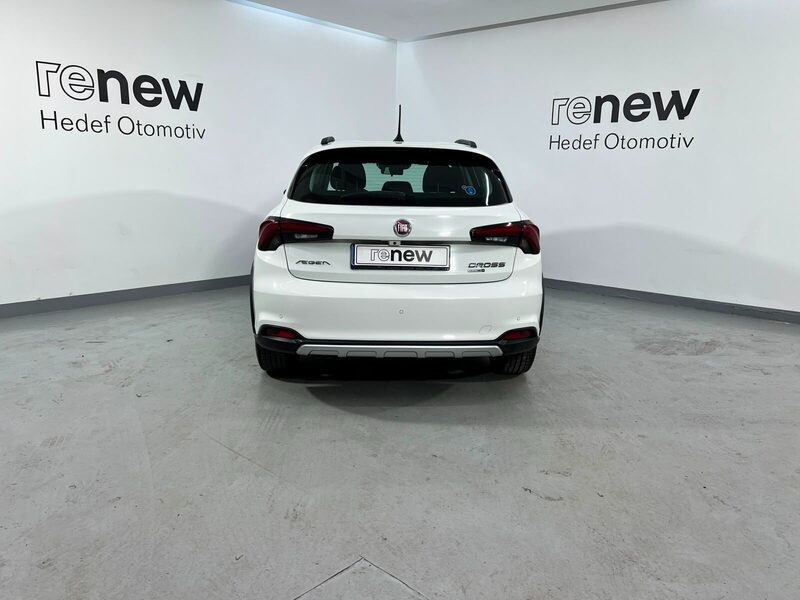 2024 Fiat Egea Cross