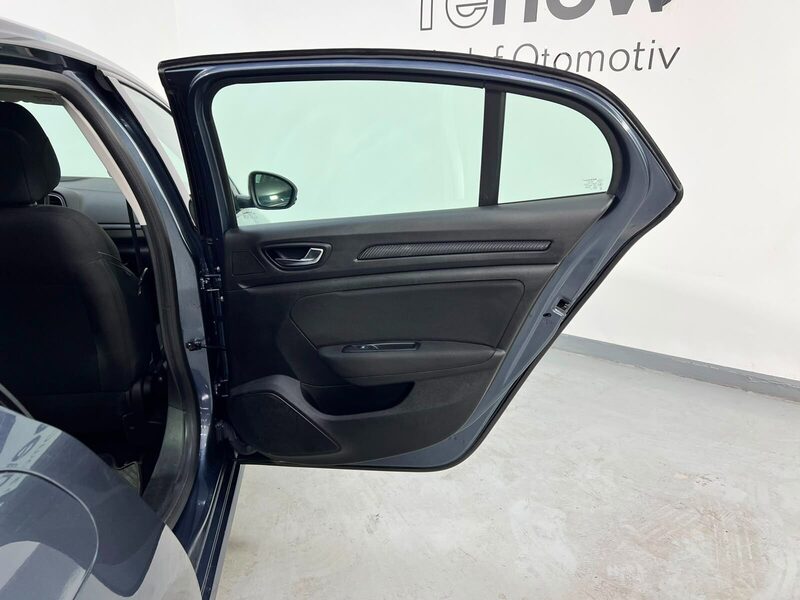 2024 Renault Megane
