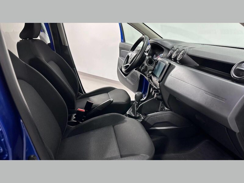 dacia-duster-1-90-462473-3431370.jpeg