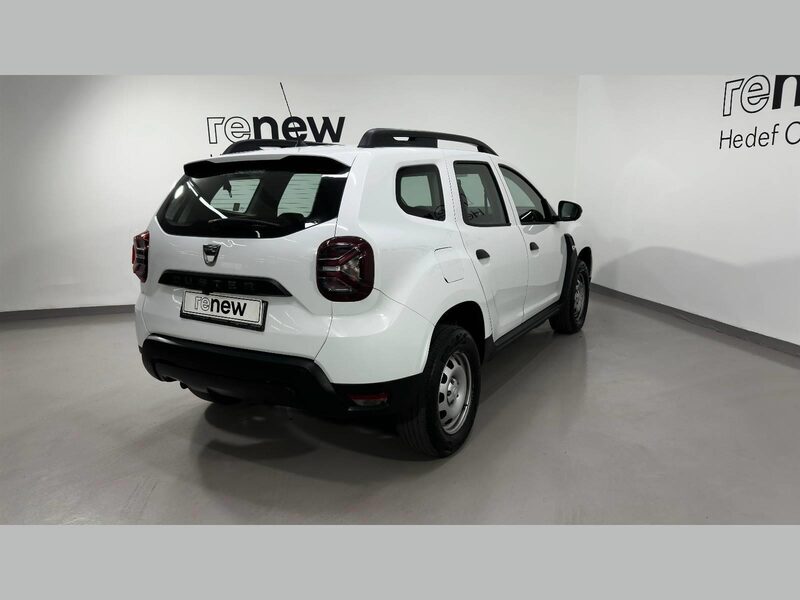 dacia-duster-1-90-462833-3433723.jpeg
