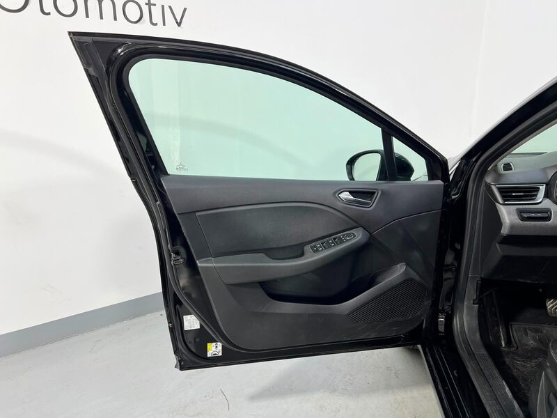 2023 Renault Clio