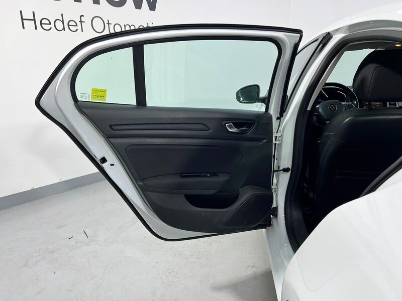 2023 Renault Megane