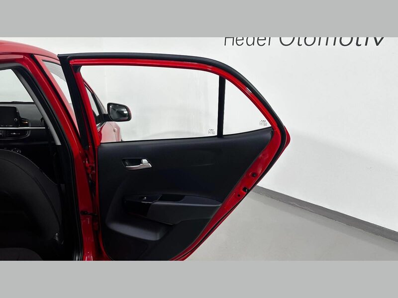 kia-picanto-1-90-462834-3433775.jpeg