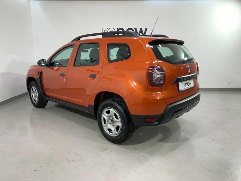 dacia-duster-1-90-460501-3417821.jpeg