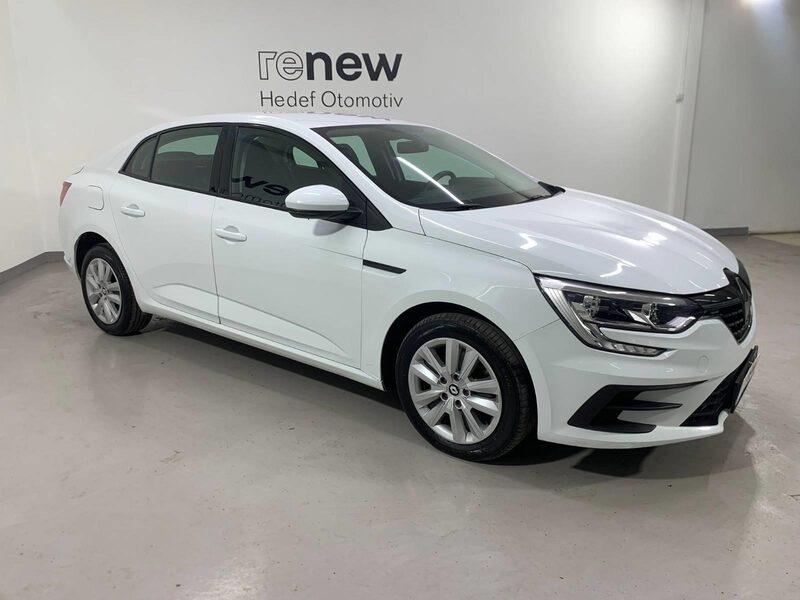 renault-megane-1-90-468628-3469860.jpeg