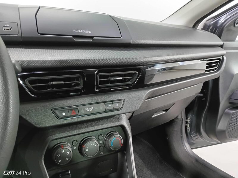 renault-taliant-1-90-463149-3435991.jpeg