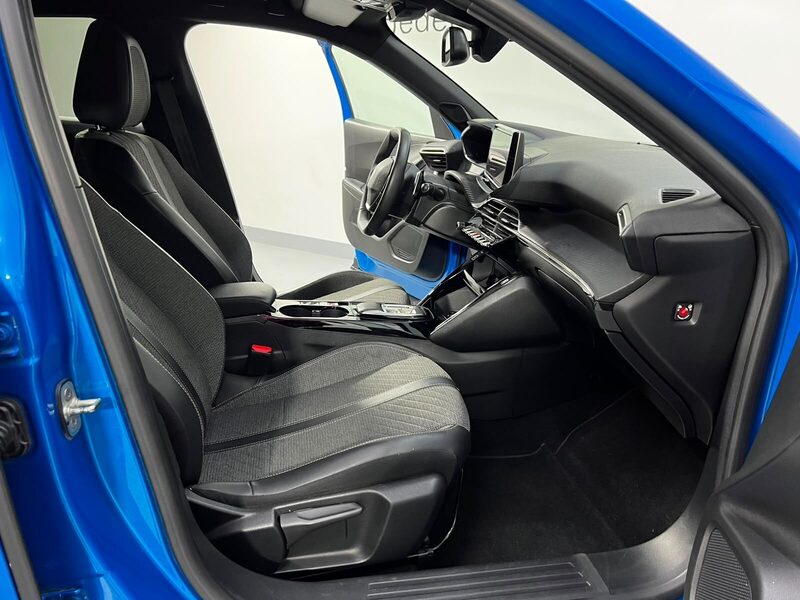 2023 Peugeot 2008