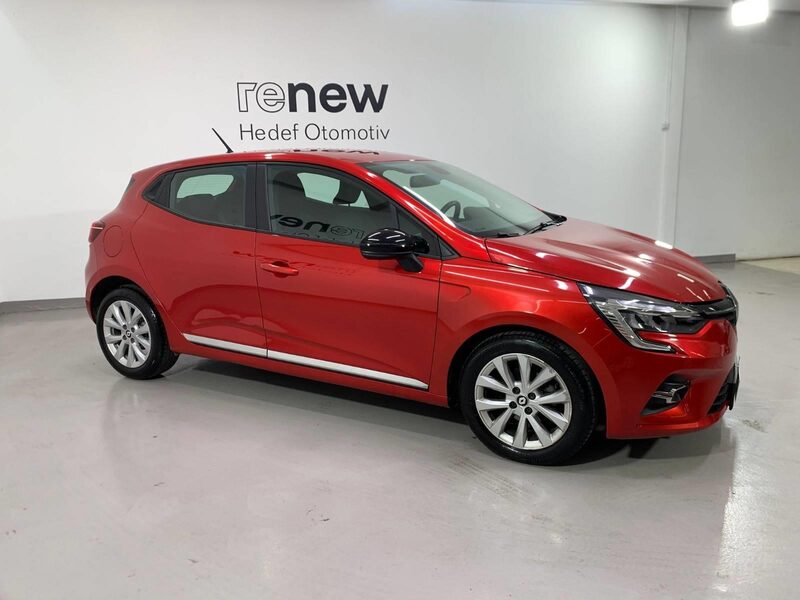 renault-clio-1-90-463392-3437264.jpeg