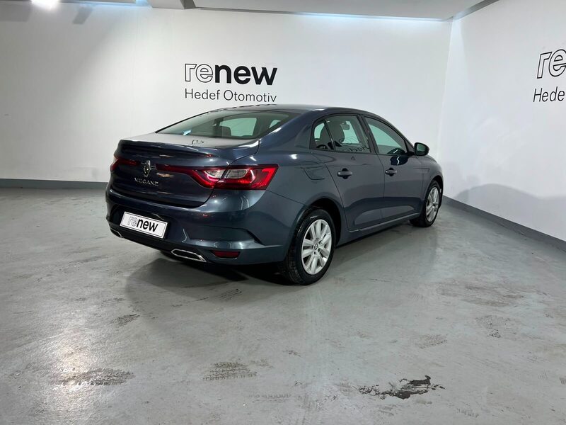 2024 Renault Megane