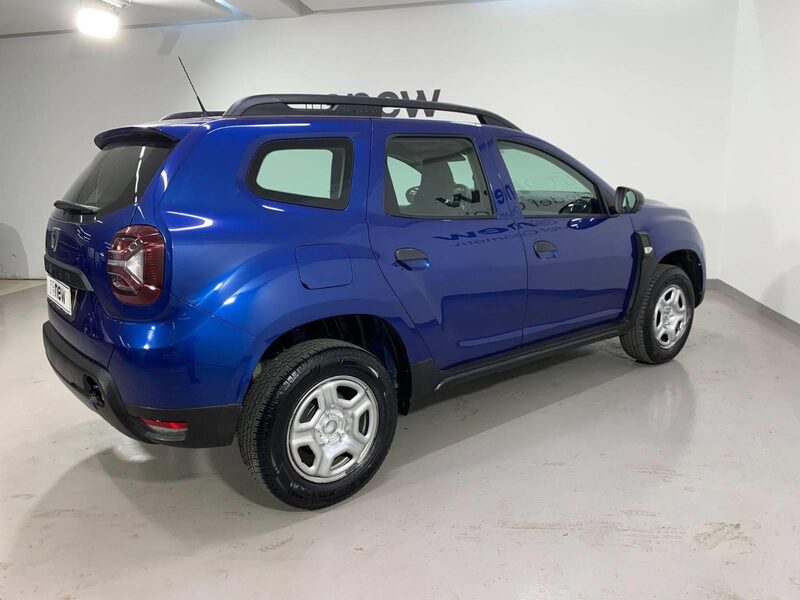 dacia-duster-1-90-467757-3465372.jpeg