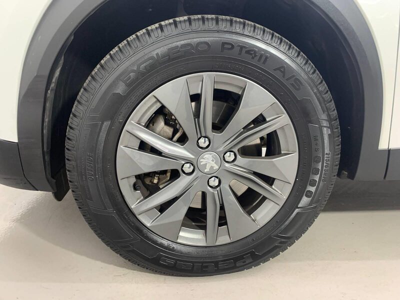 peugeot-2008-1-90-463544-3438561.jpeg