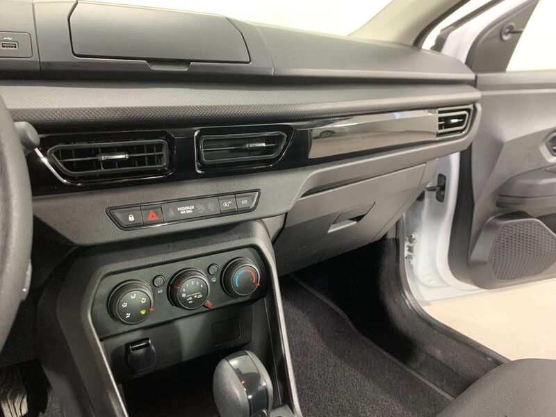 renault-taliant-1-90-470390-3481054.jpeg