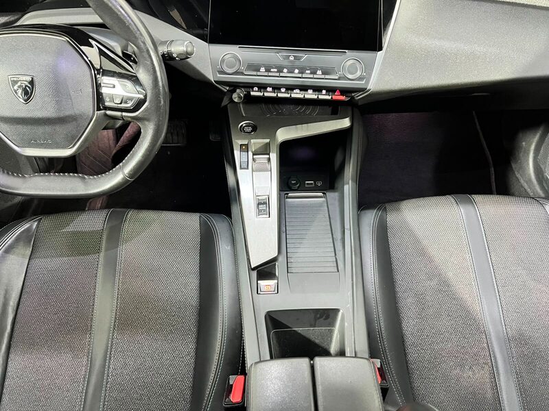 2023 Peugeot 308