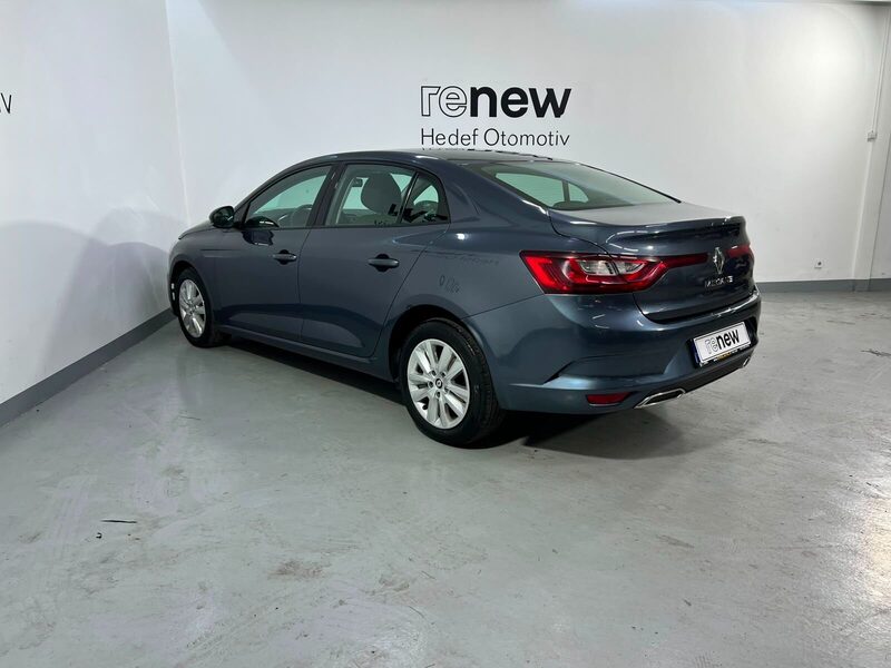 2024 Renault Megane