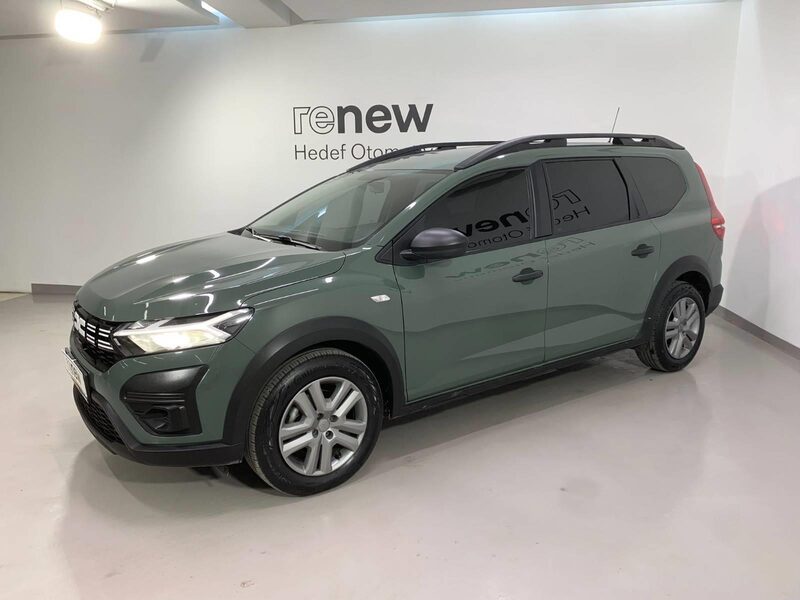 dacia-jogger-1-90-439107-3286603.jpeg
