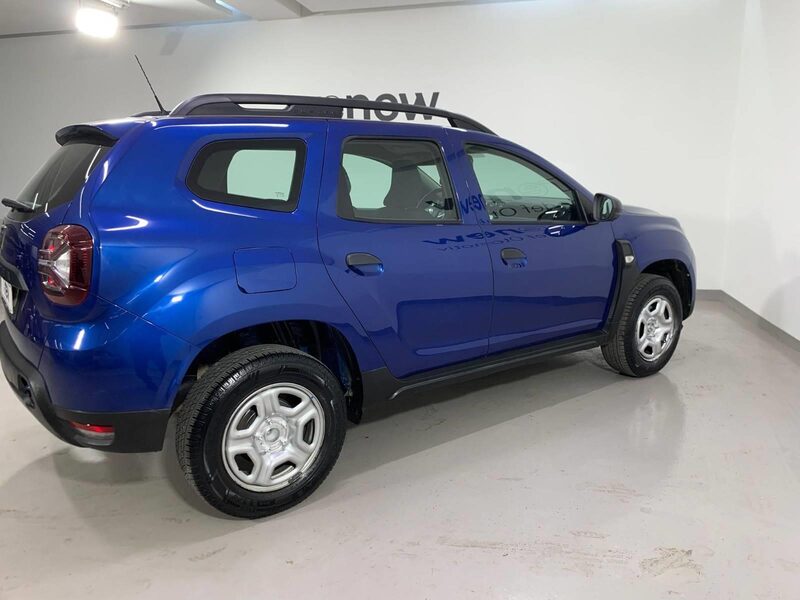 dacia-duster-1-90-467757-3465378.jpeg
