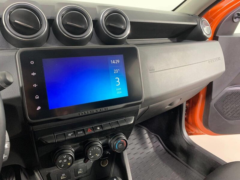 dacia-duster-1-90-459295-3411247.jpeg